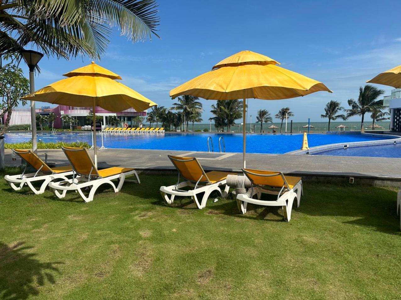 Oceanami Resort & Beach Club Long Hai Dış mekan fotoğraf